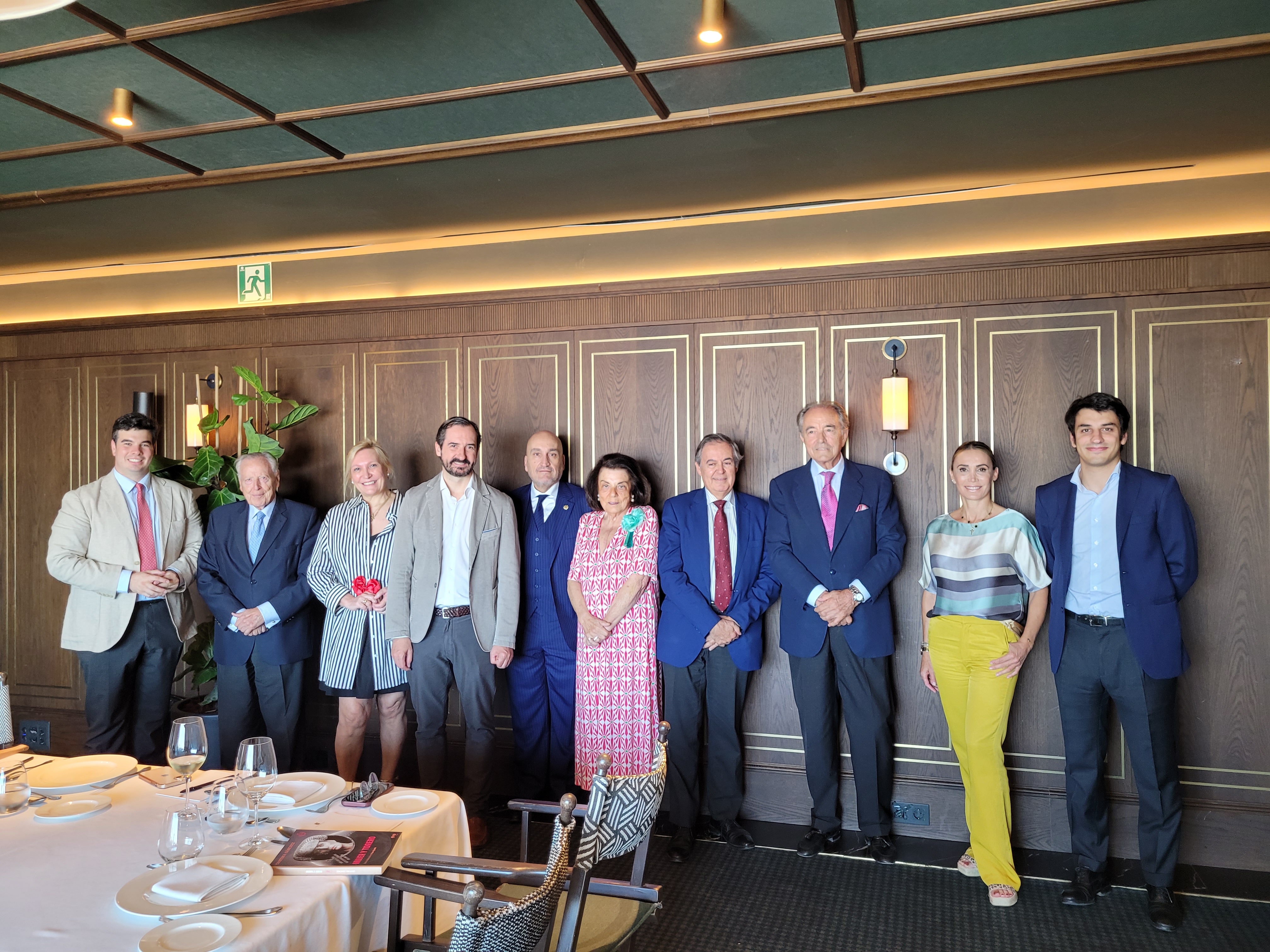 Jurado Taurino club financiero genova